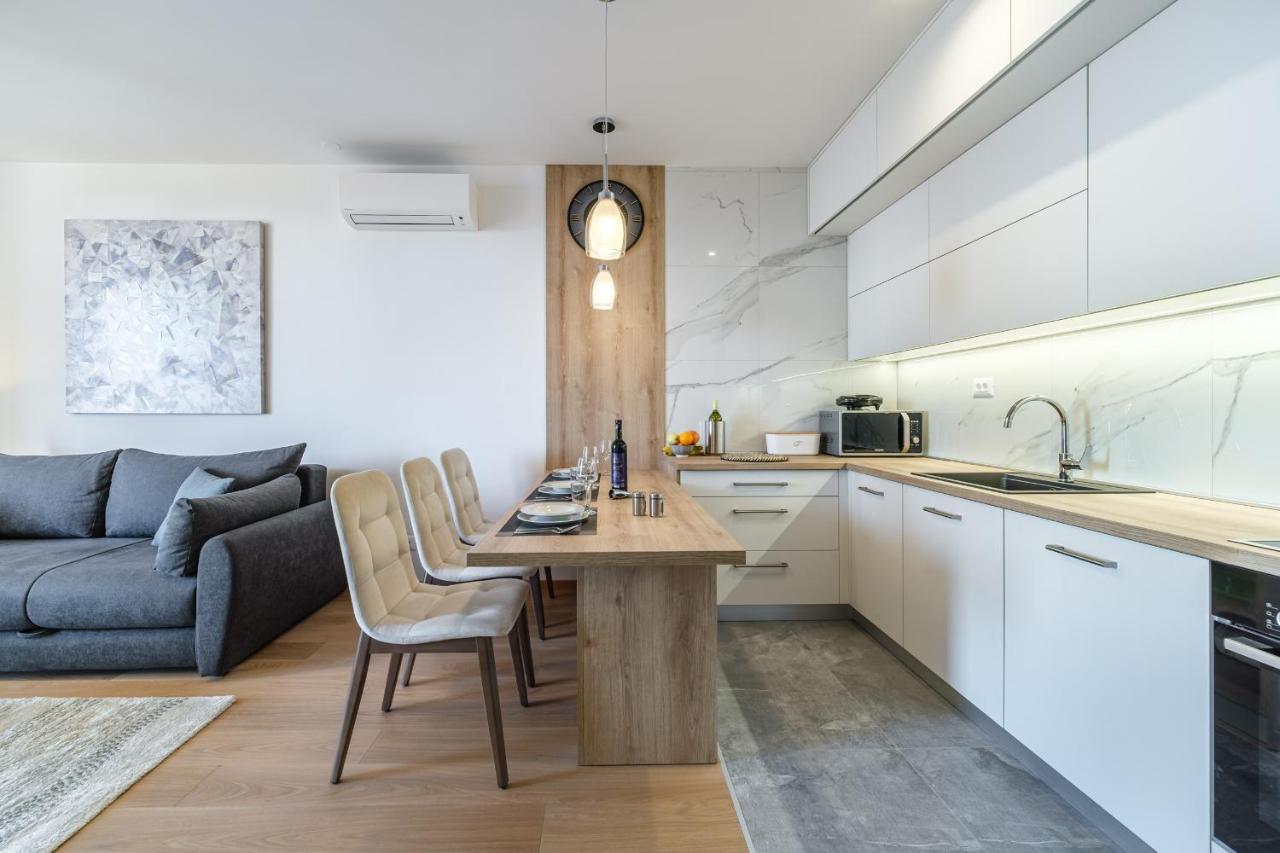 Ferienwohnung Golden View 7 Split Exterior foto